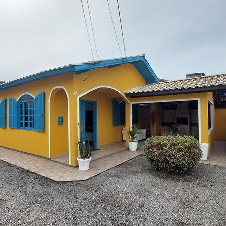 Casa 300M Da Praia Com Lindo Jardim! Florianópolis المظهر الخارجي الصورة