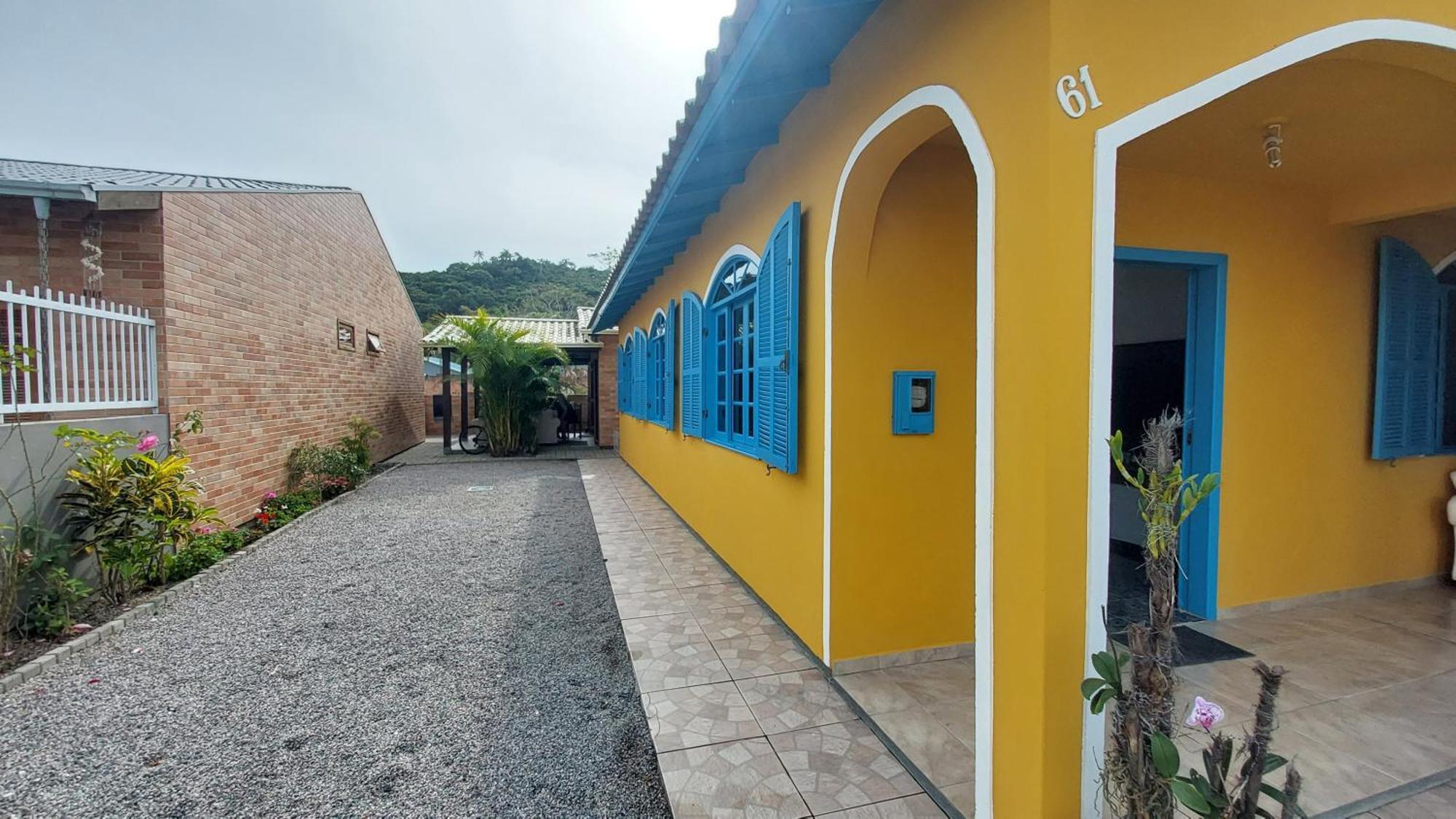 Casa 300M Da Praia Com Lindo Jardim! Florianópolis المظهر الخارجي الصورة